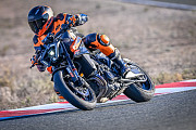 990 DUKE, Circuito de Almeria