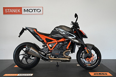 KTM 1290 Super Duke RR 2023 - CLM399 - 10645